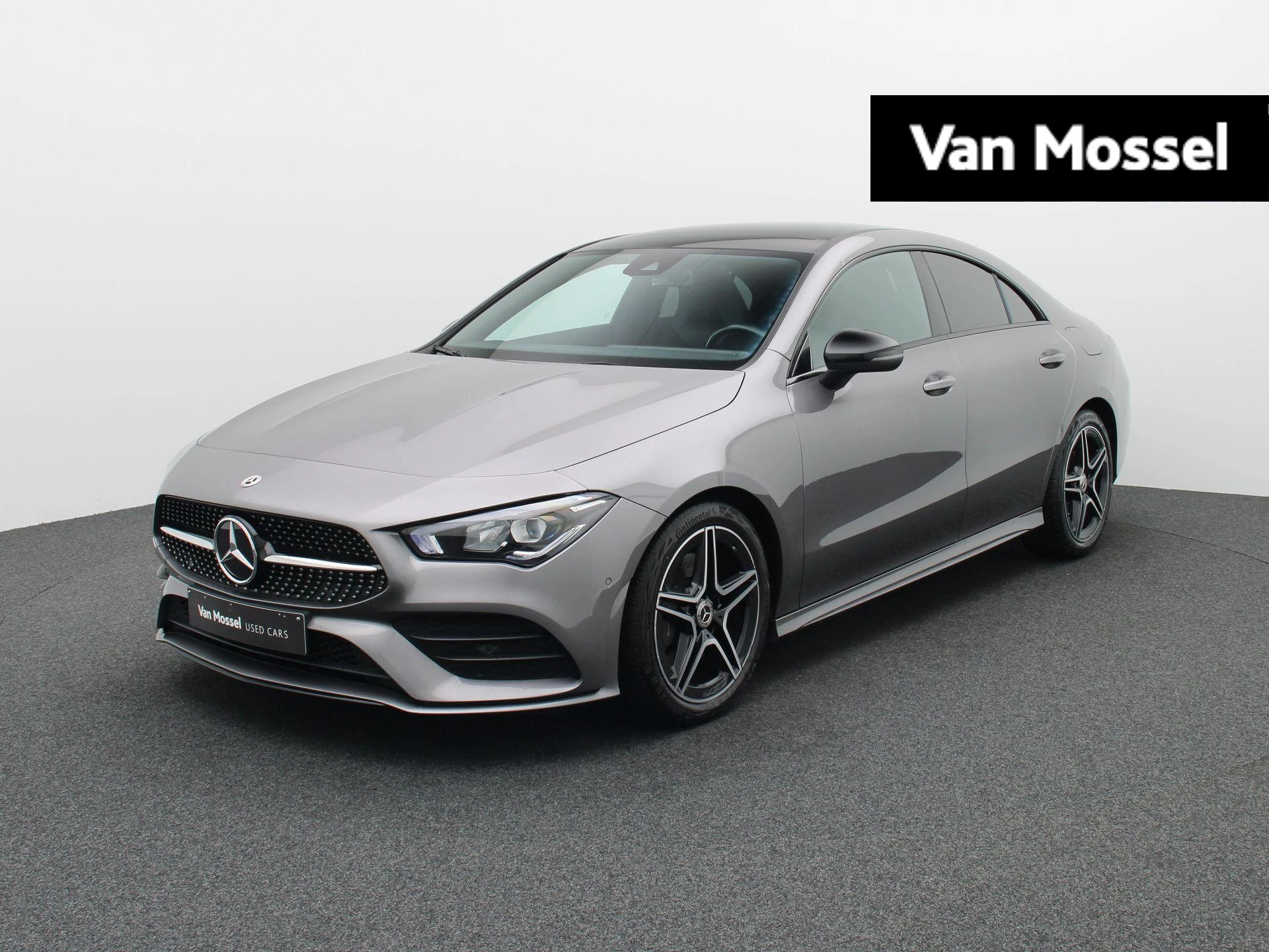 Mercedes-Benz-CLA-image-0