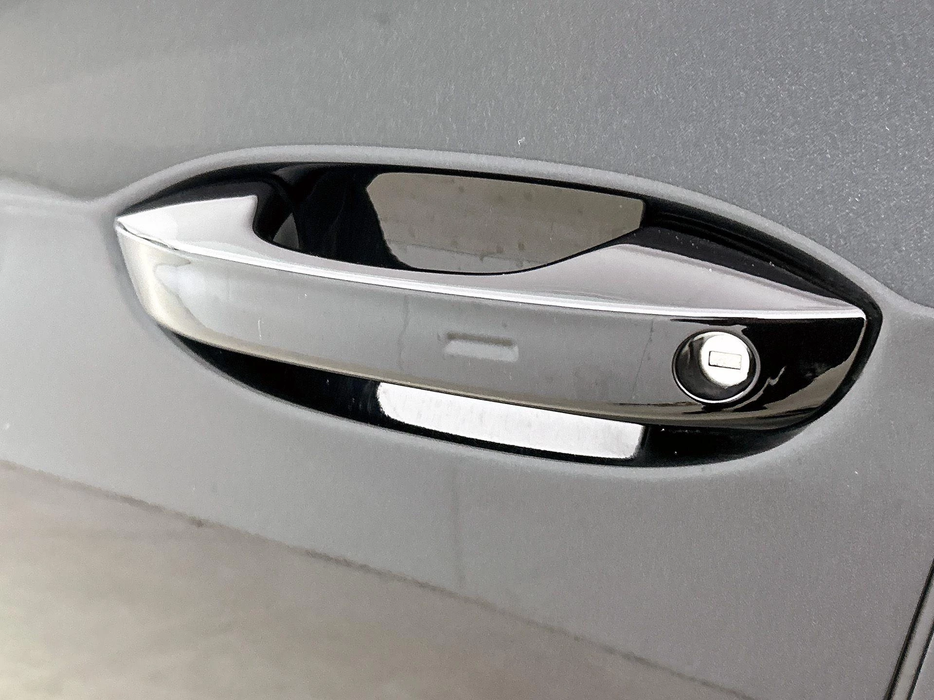 Volkswagen-Golf-image-25