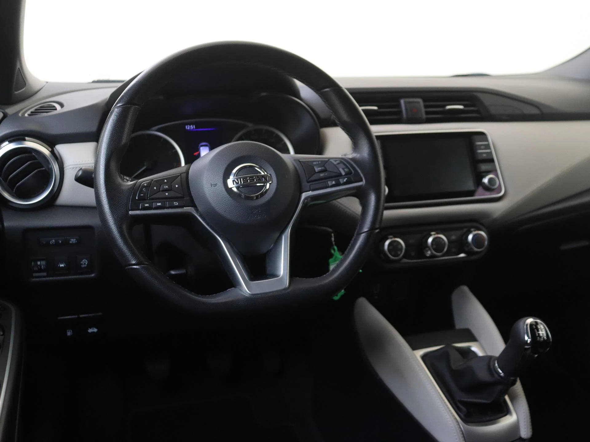 Nissan-Micra-image-9