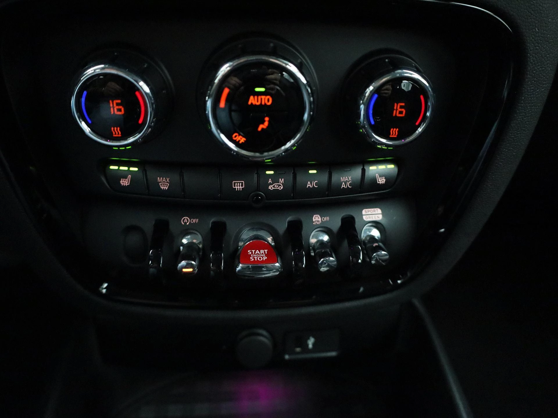 MINI Clubman Mini Cooper (100 kW)