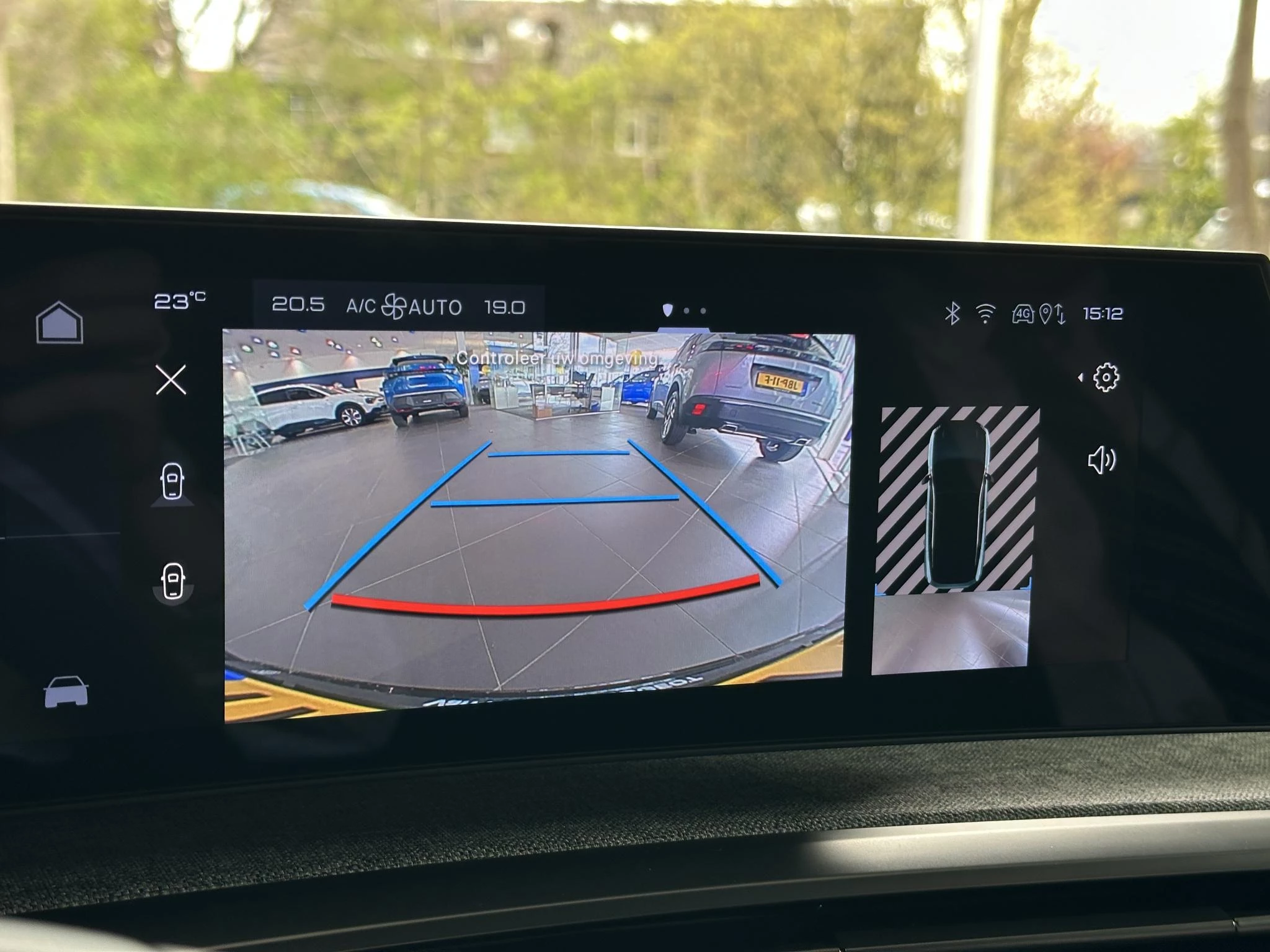 Peugeot-e-3008-image-19