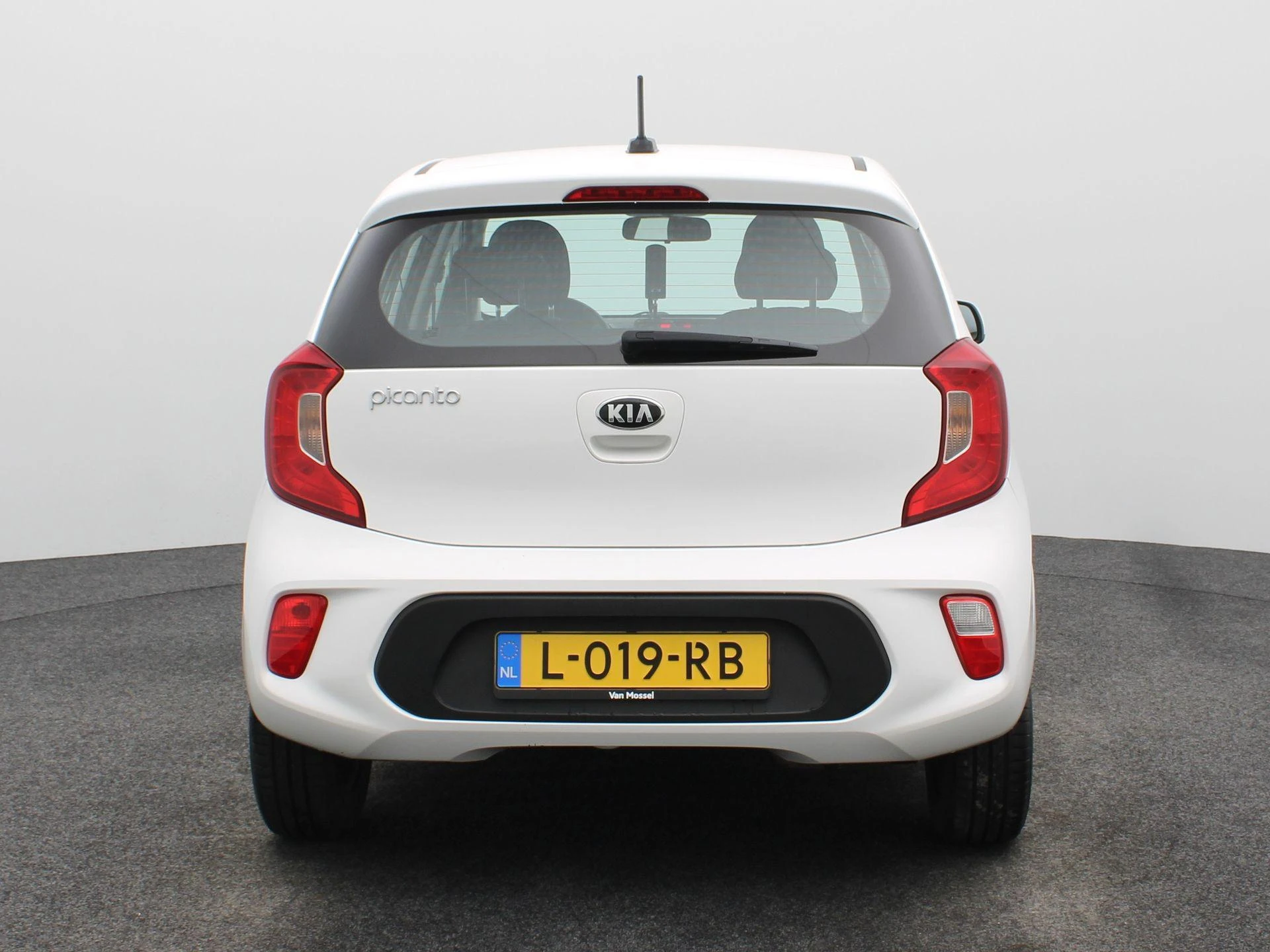 Kia-Picanto-image-4