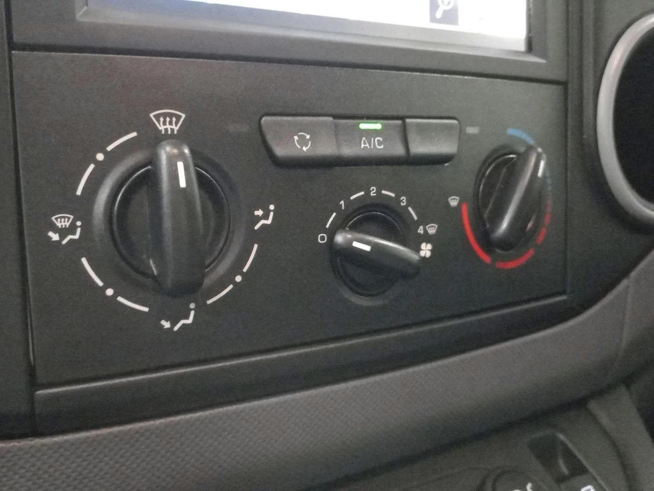 Citroën-Berlingo-image-13