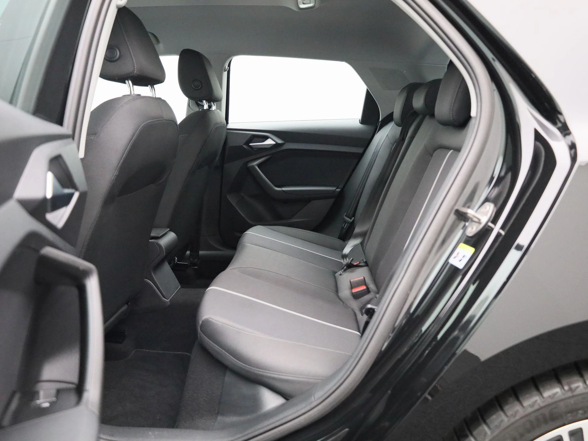 Audi-A1 Sportback-image-12