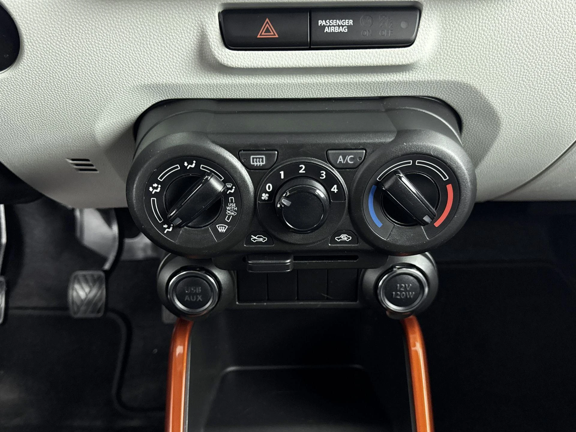 Suzuki-Ignis-image-18