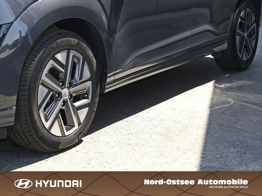 Hyundai Kona TREND ELEKTRO 2WD KAMERA LED SPUR PDC TEMPO Trend