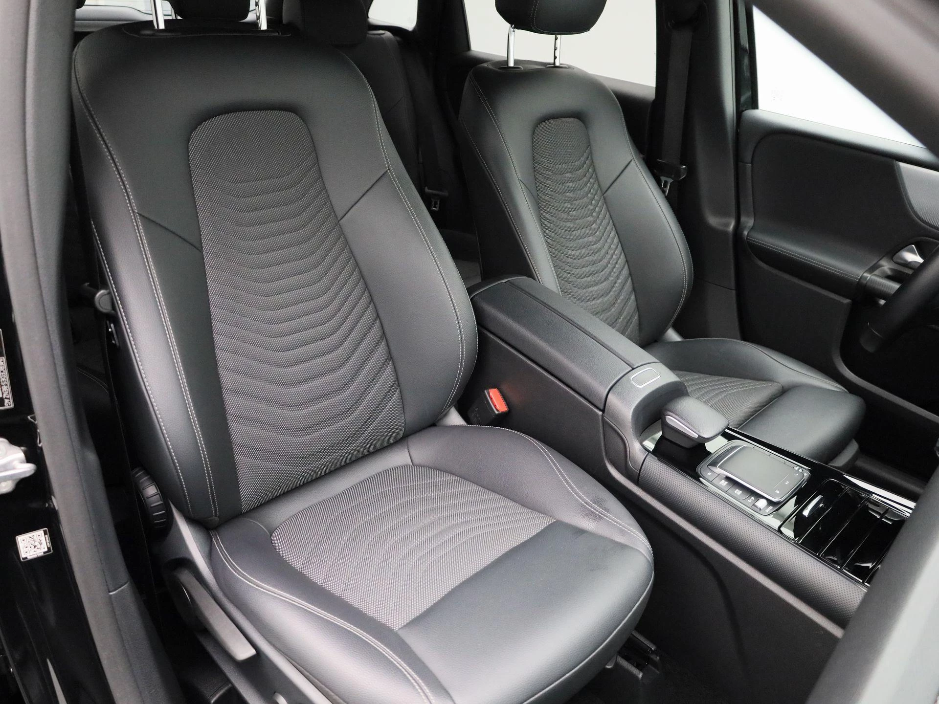 Mercedes-Benz B-Klasse 180 Business Line