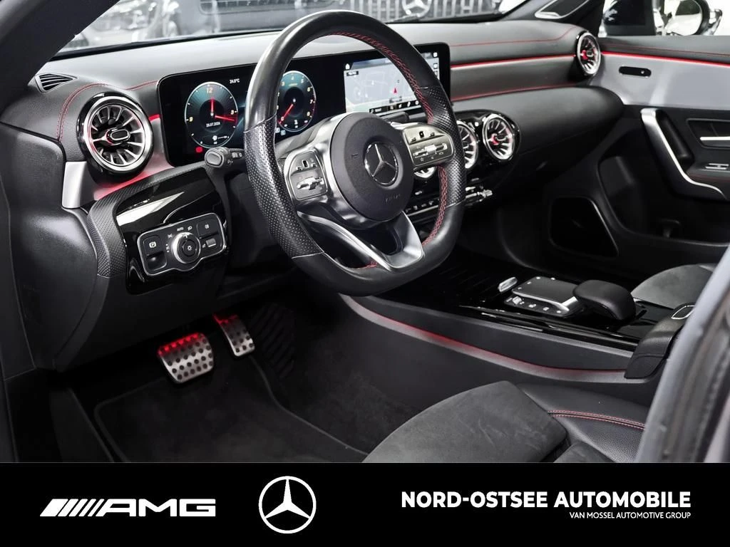 Mercedes-Benz CLA 200 SB AMG NIGHT AHK PANO STANDHZ BURMESTER AMG Line