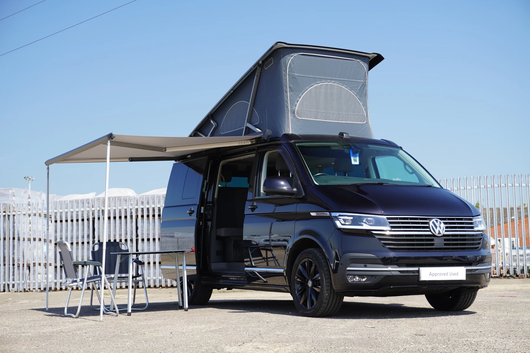 Volkswagen-California-image-7