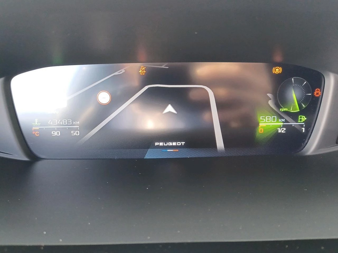 Peugeot-308-image-18