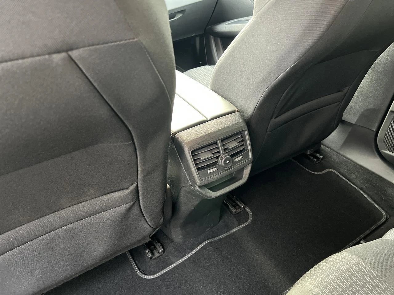 Peugeot-5008-image-17