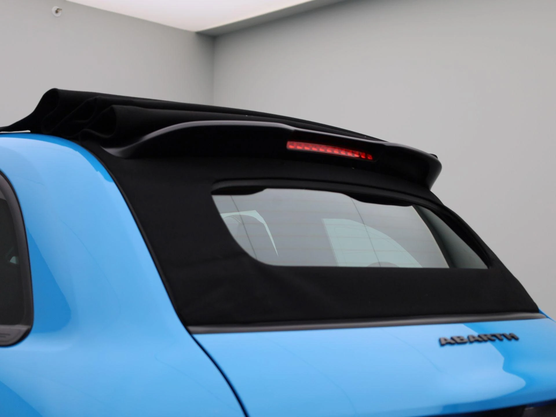 Fiat-500C-image-15