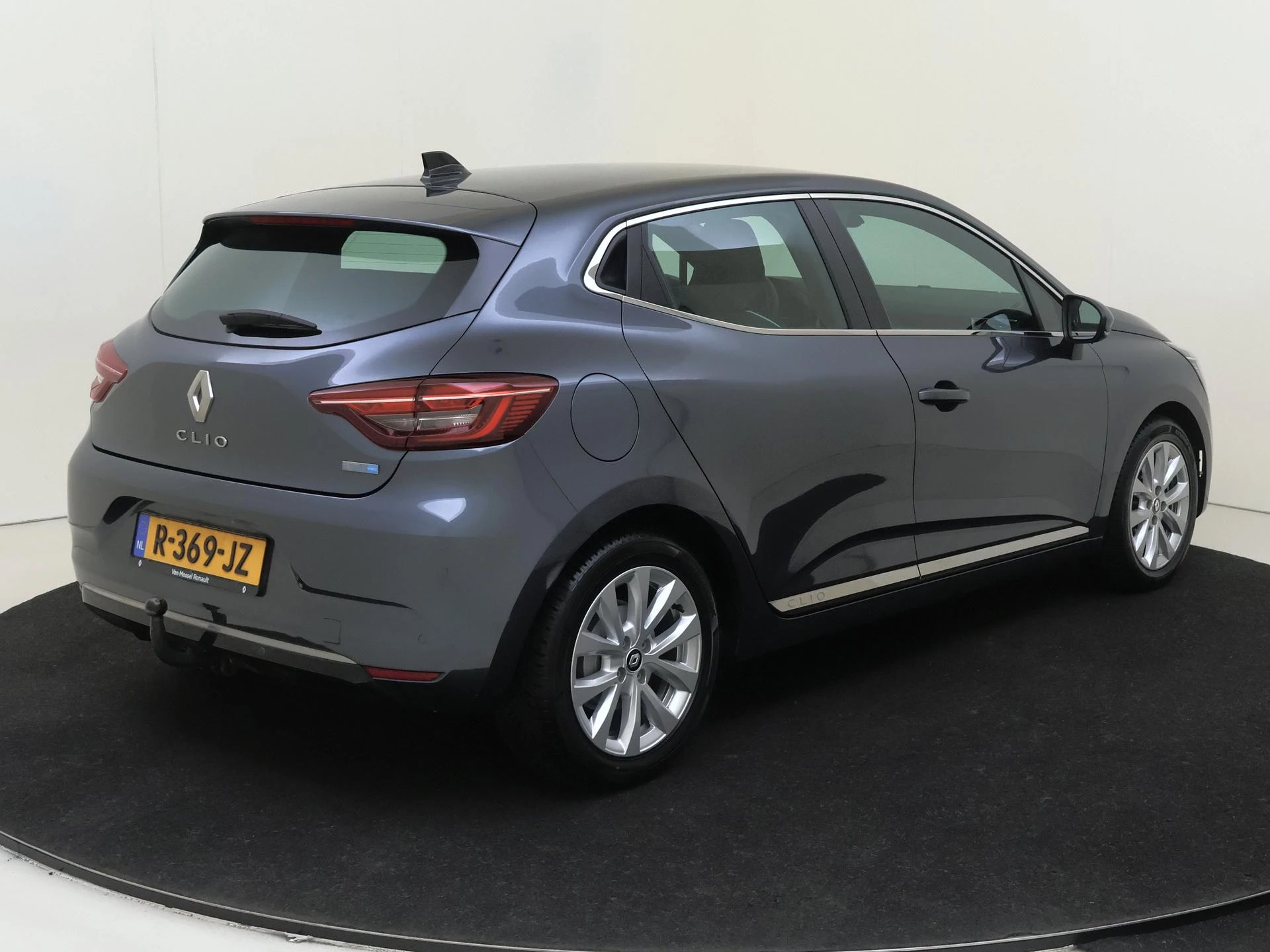 Renault-Clio-image-3