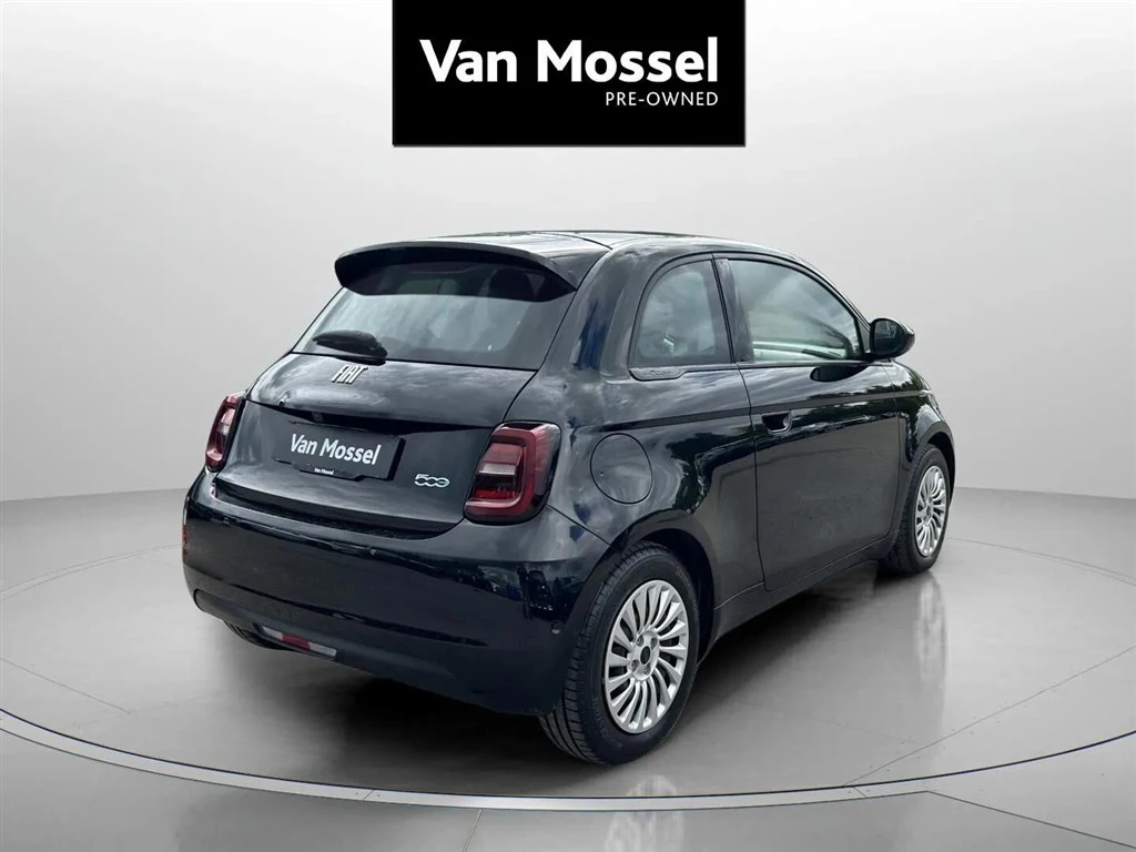 Fiat-500e-image-4
