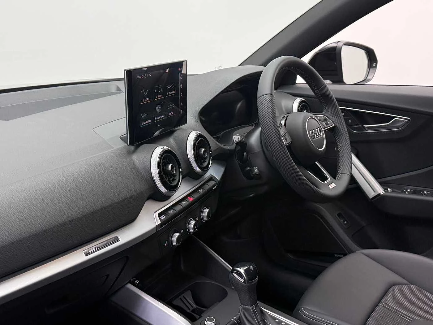 Audi-Q2-image-7