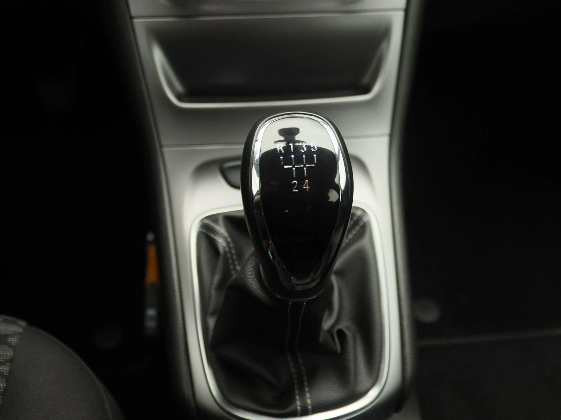 Opel-Astra-image-10