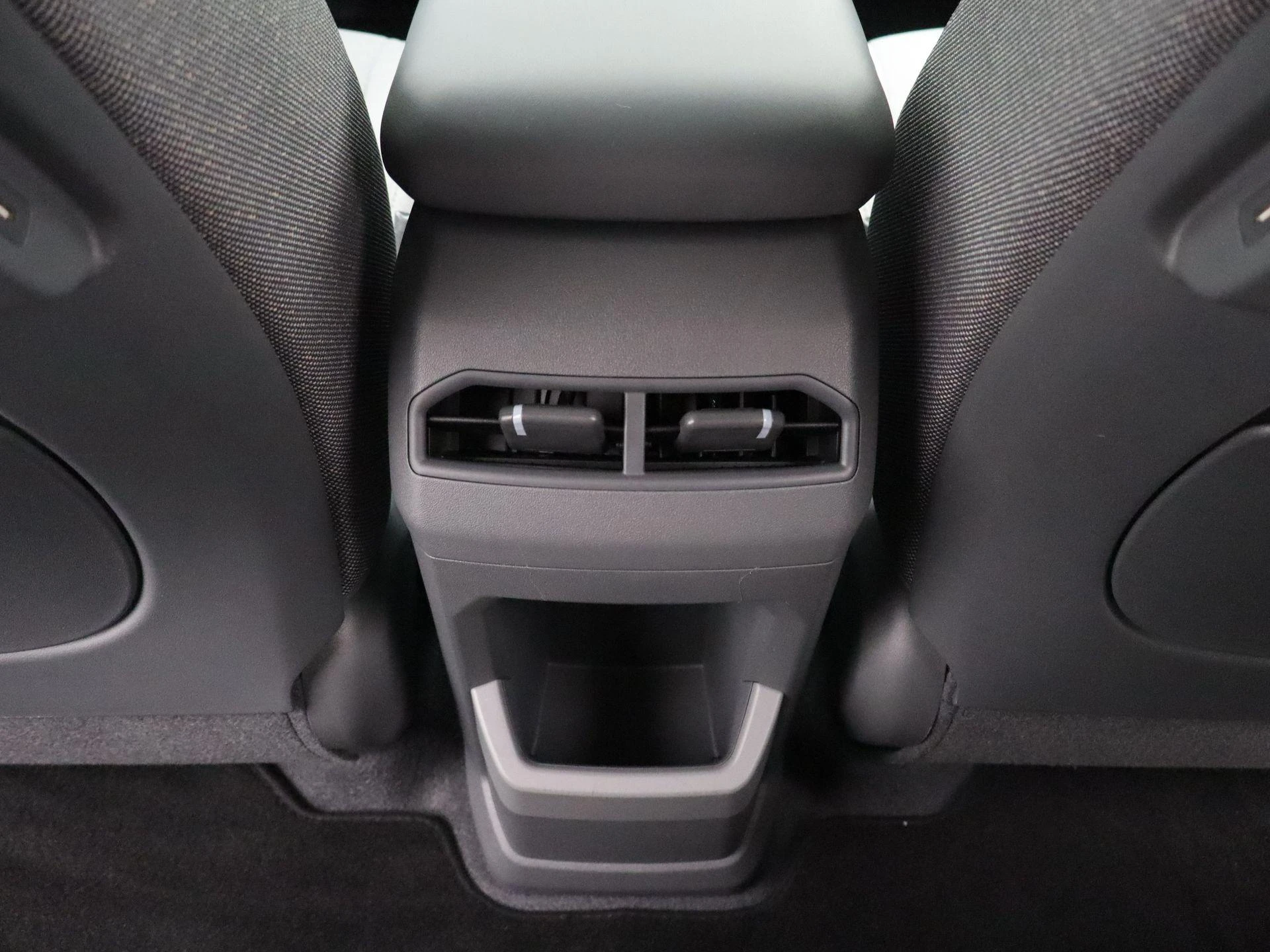 Kia-EV3-image-37