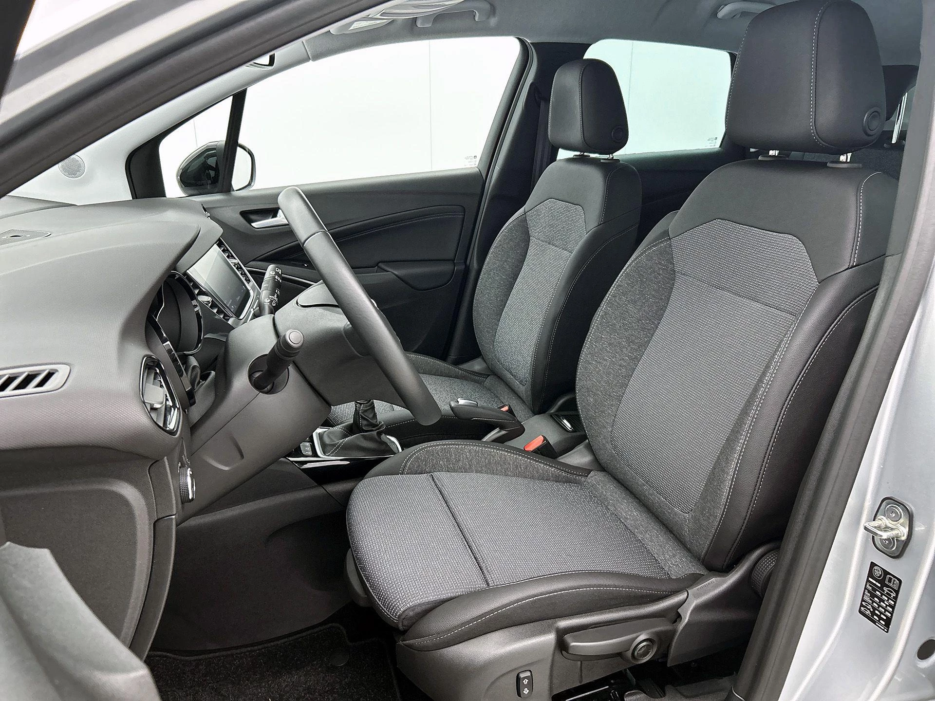 Opel-Crossland-image-32