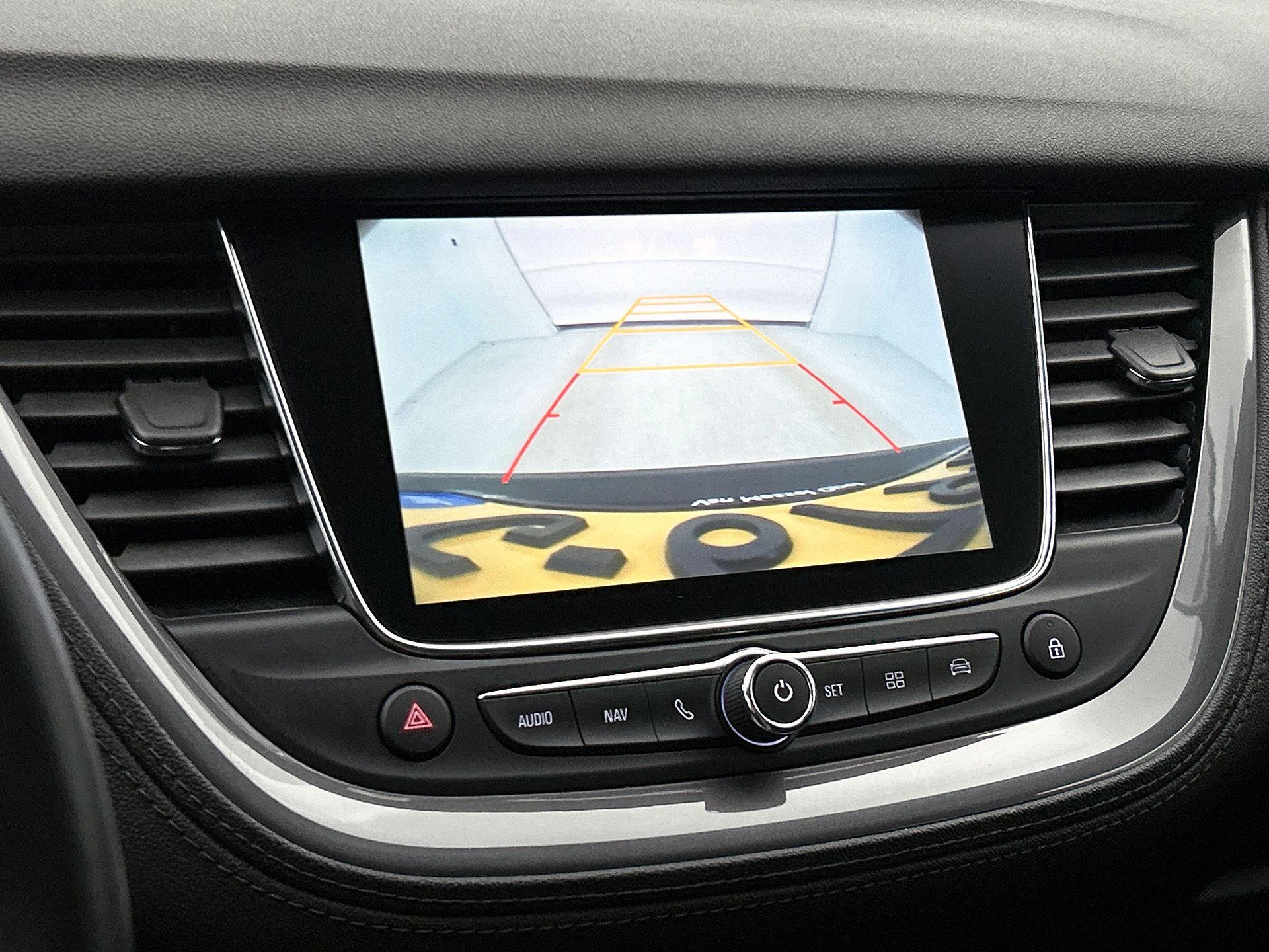 Opel Grandland X 1.2 Turbo Business Executive