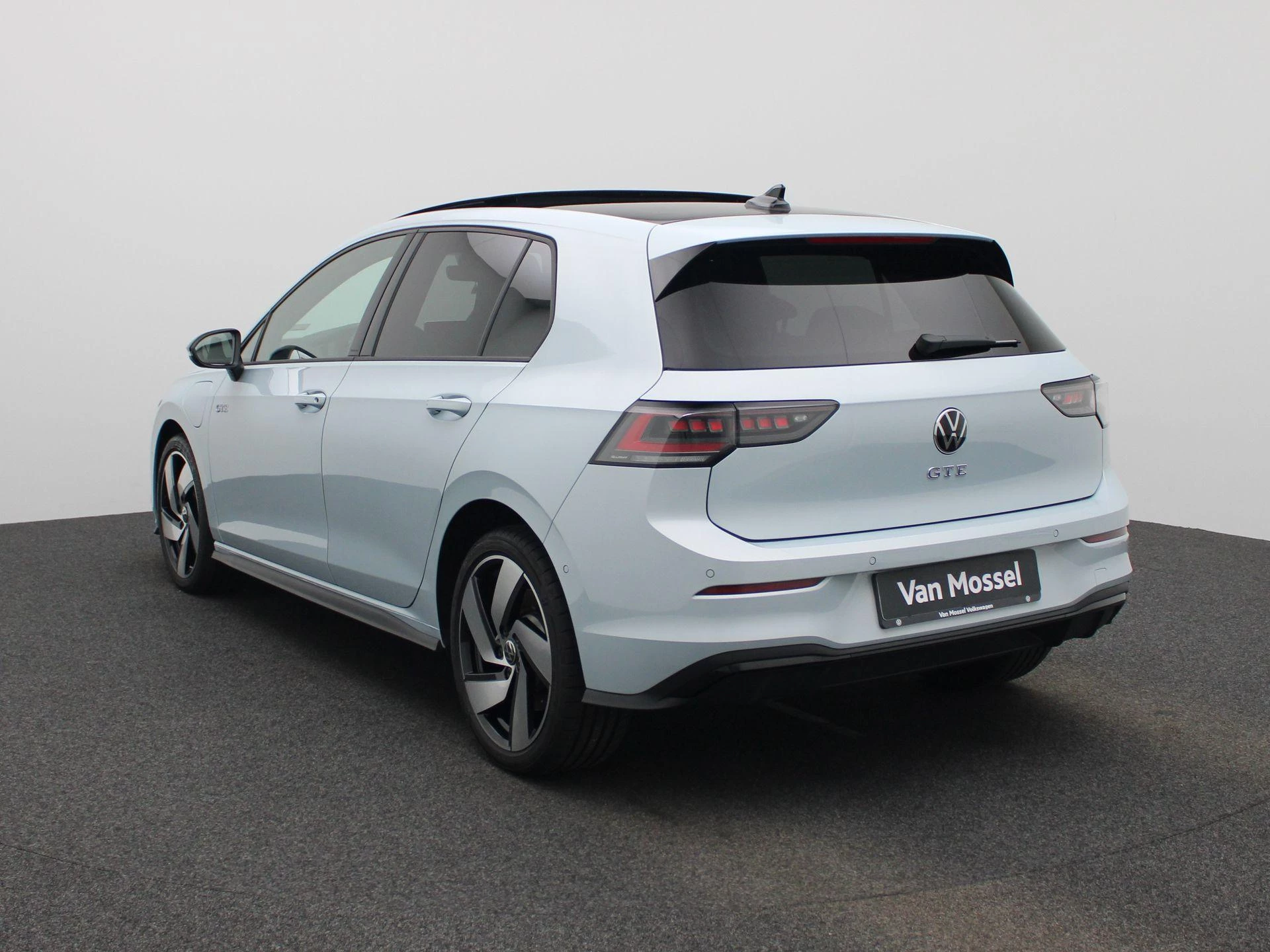 Volkswagen Golf 1.5 eHybrid GTE 272 PK|