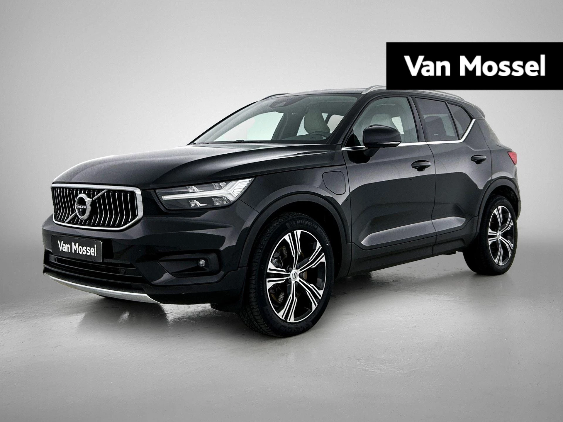 Volvo-XC40-image-0