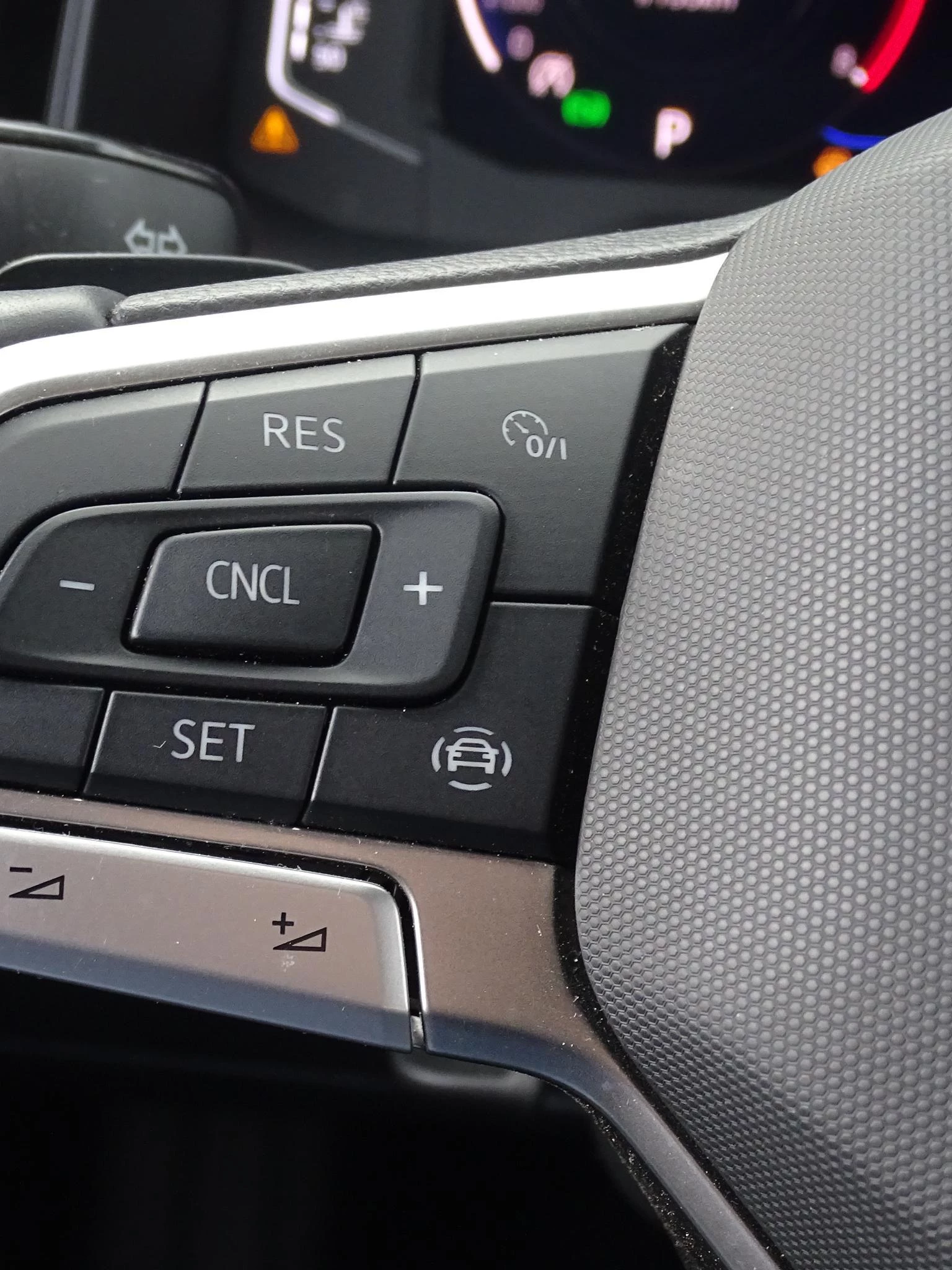 Volkswagen-Taigo-image-21