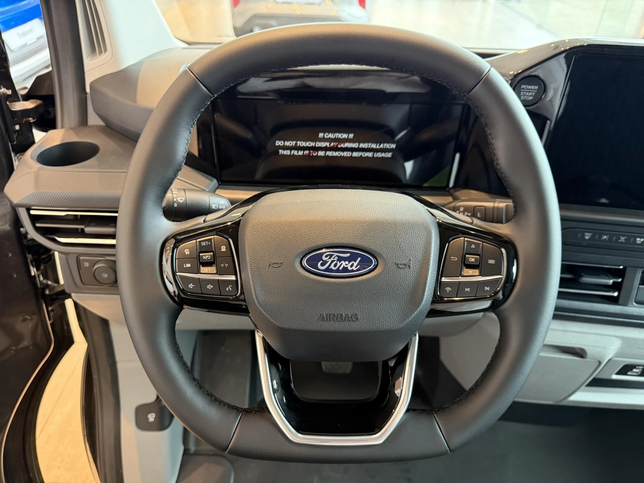 Ford-Transit Custom-image-7