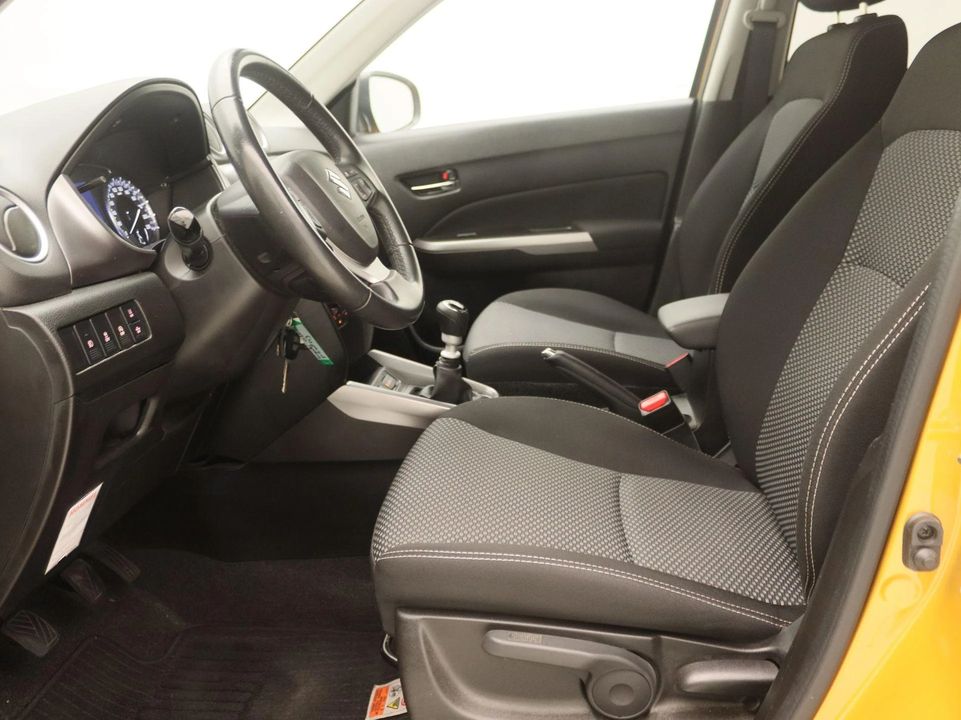 Suzuki-Vitara-image-11