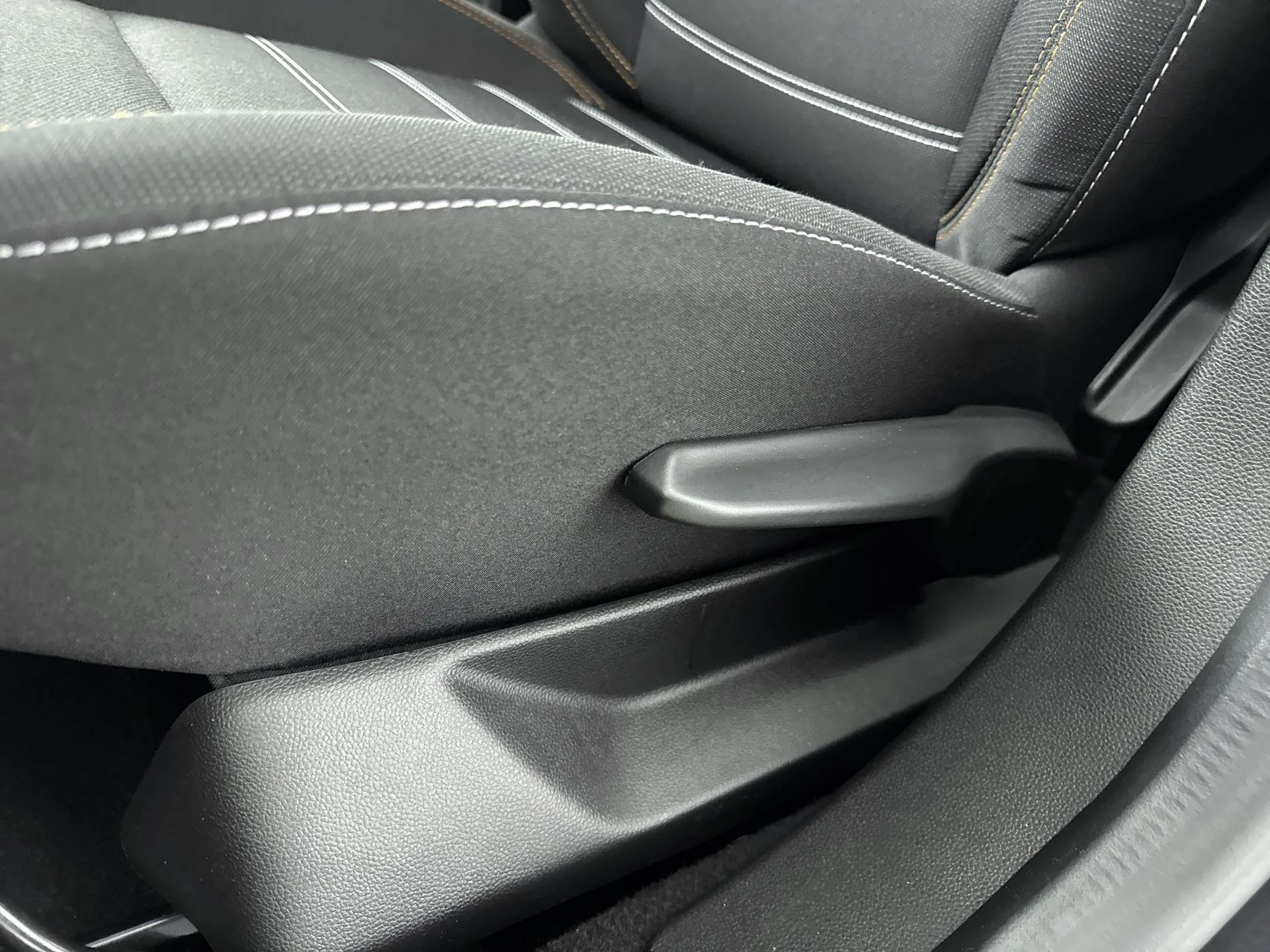 Dacia-Sandero Stepway-image-16