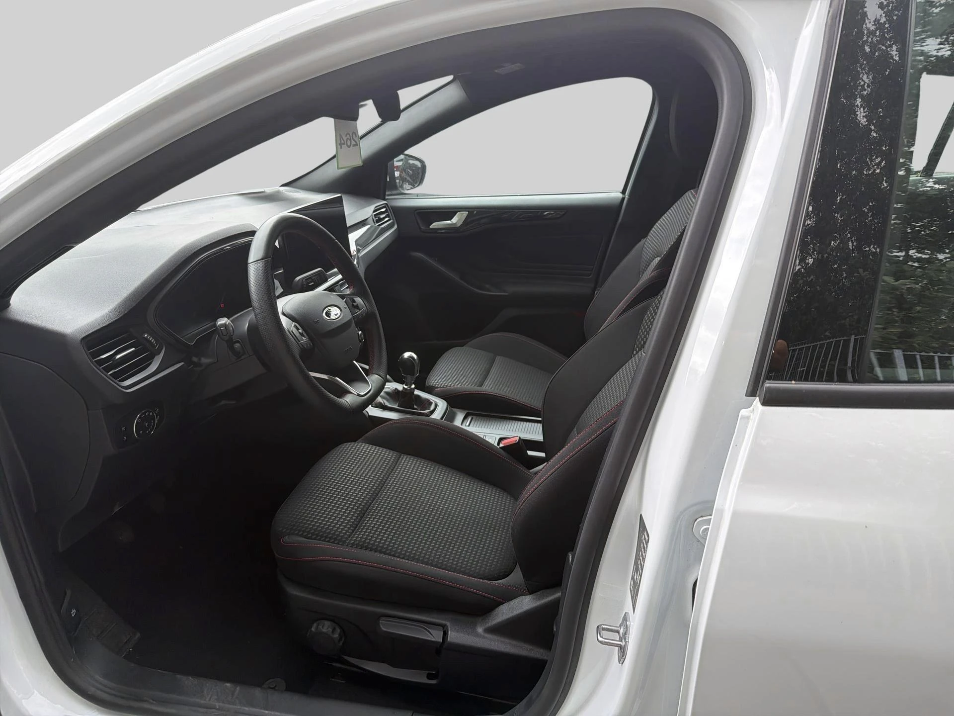 Ford-Focus-image-7