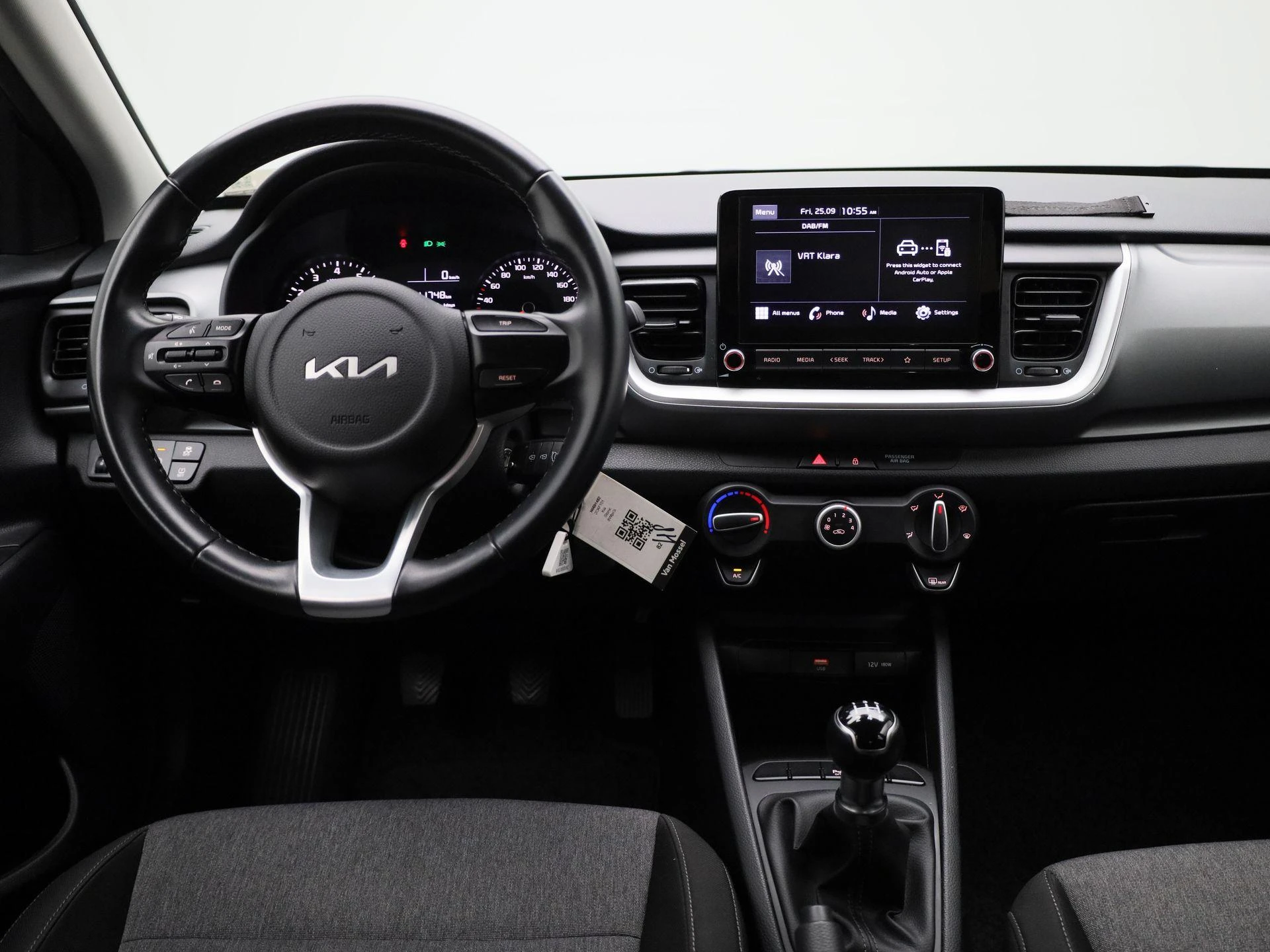 Kia-Stonic-image-6