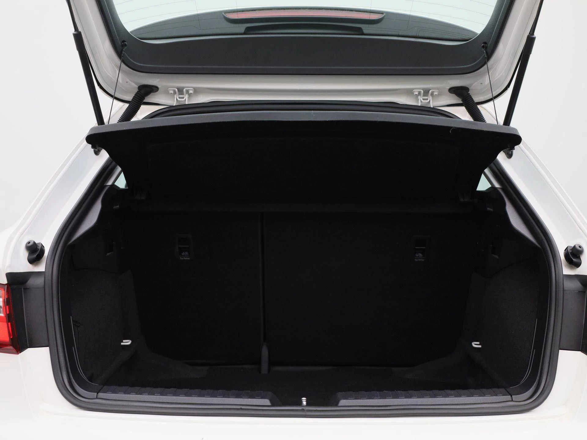 Audi-A1 Sportback-image-13