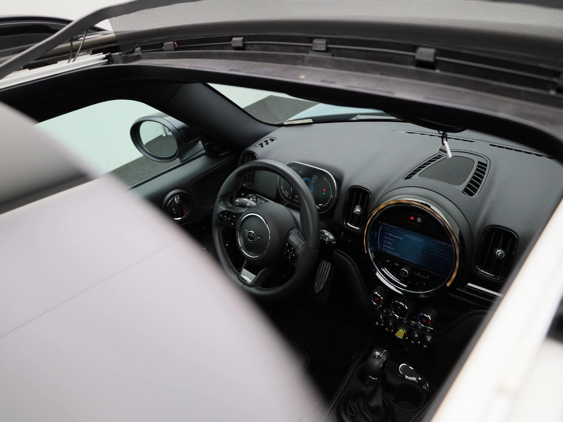 MINI-Countryman-image-47