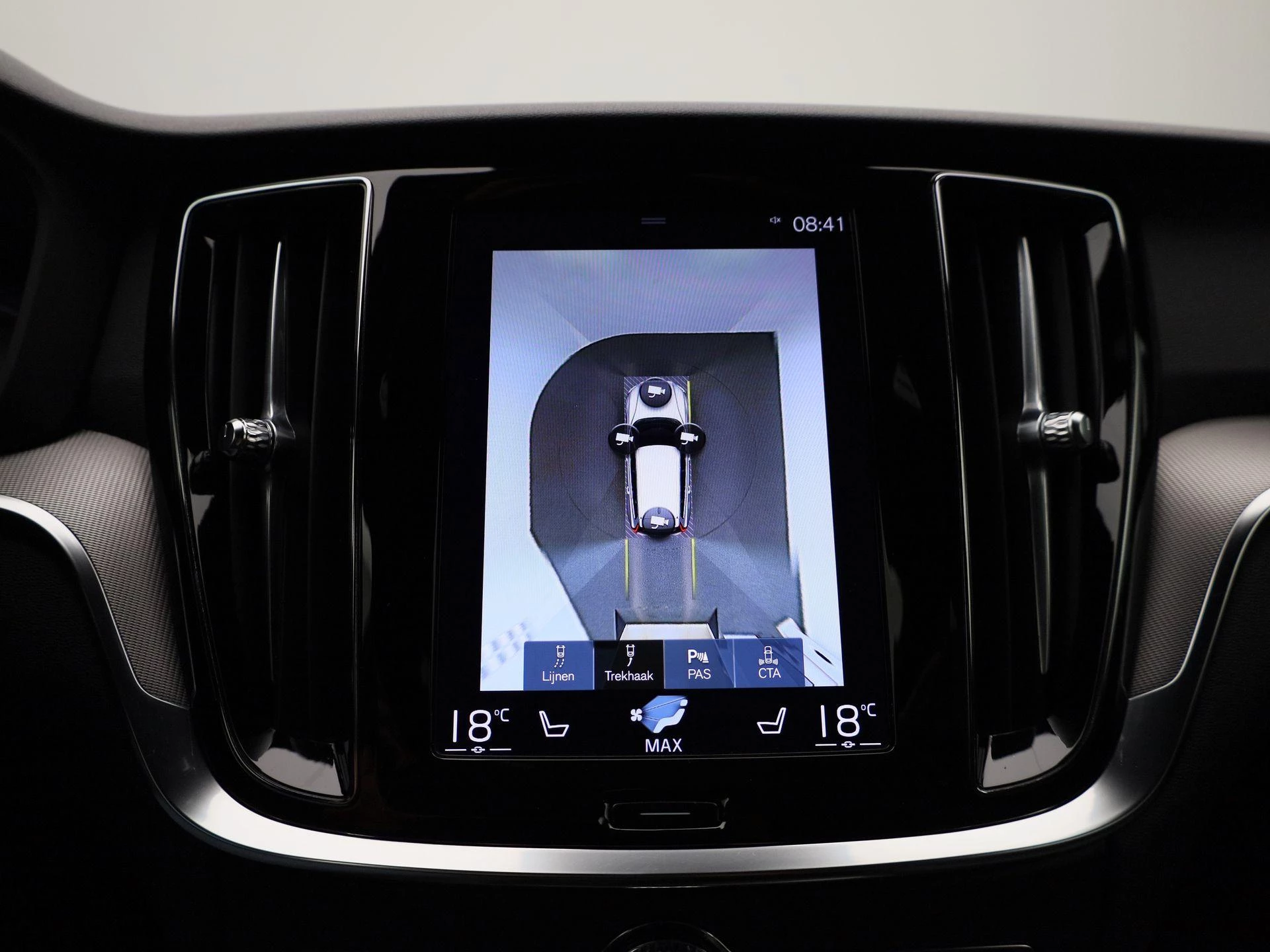 Volvo-V60-image-27