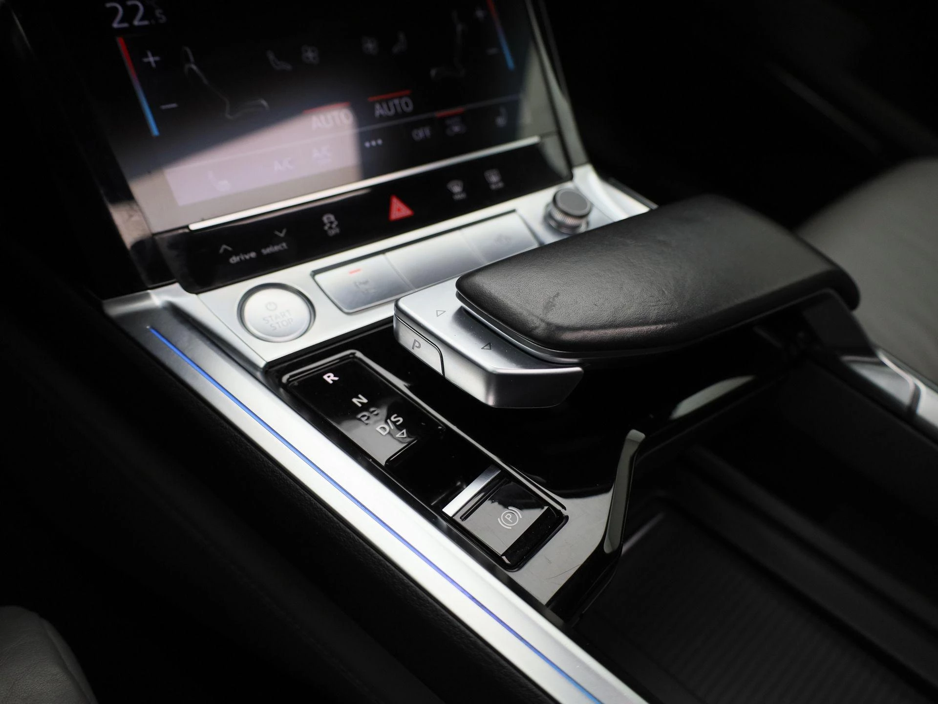 Audi-e-tron-image-18