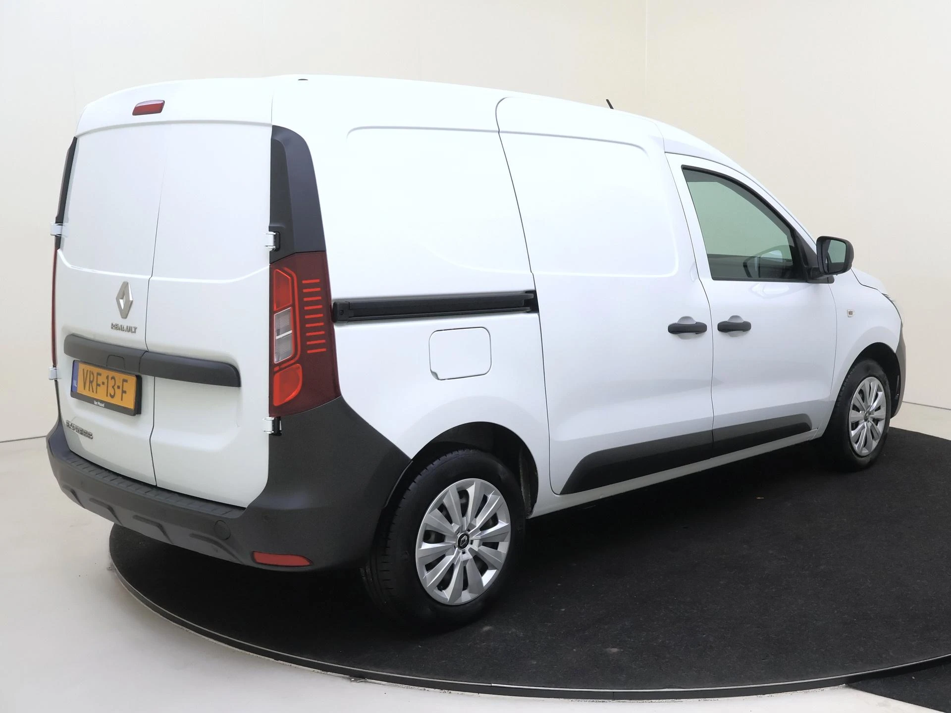 Renault-Express-image-3