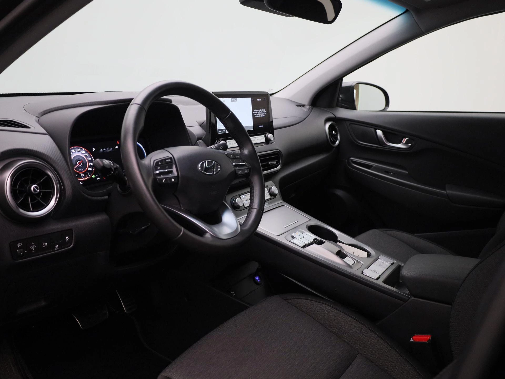 Hyundai-Kona-image-29