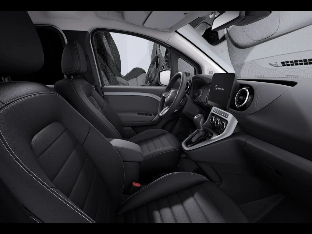 Mercedes-Benz-T-Klasse 180-image-9