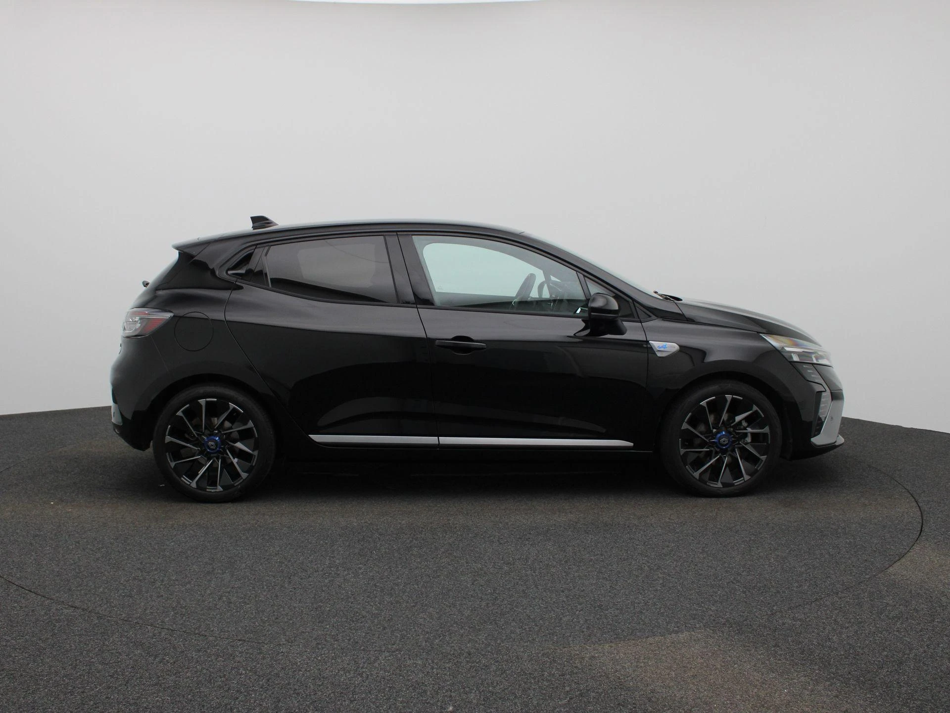 Renault-Clio-image-5