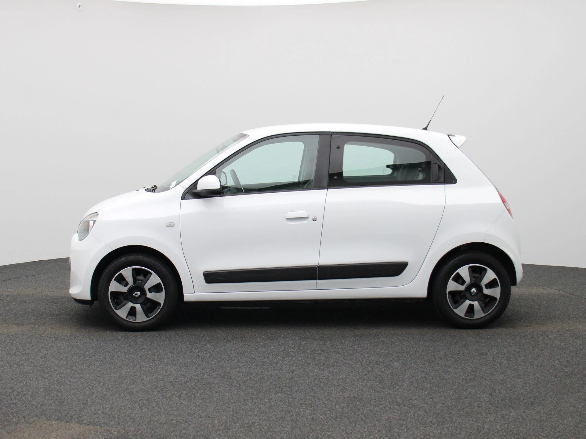 Renault-Twingo-image-3