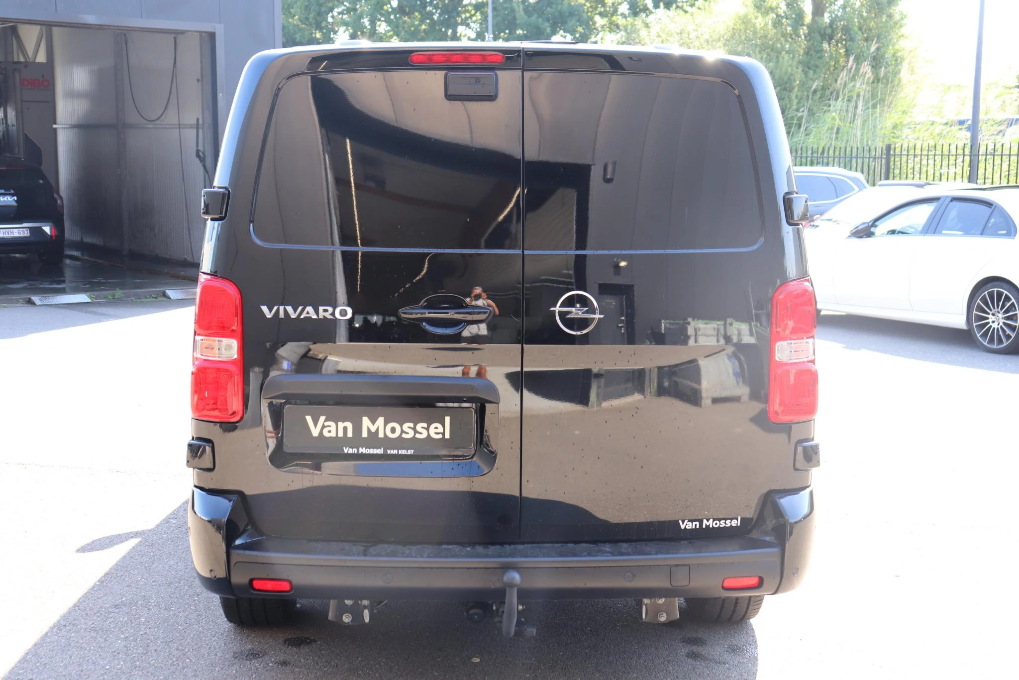 Opel Vivaro 2.0 BlueHDi 180 S&S EAT8 €6.4 L3H1