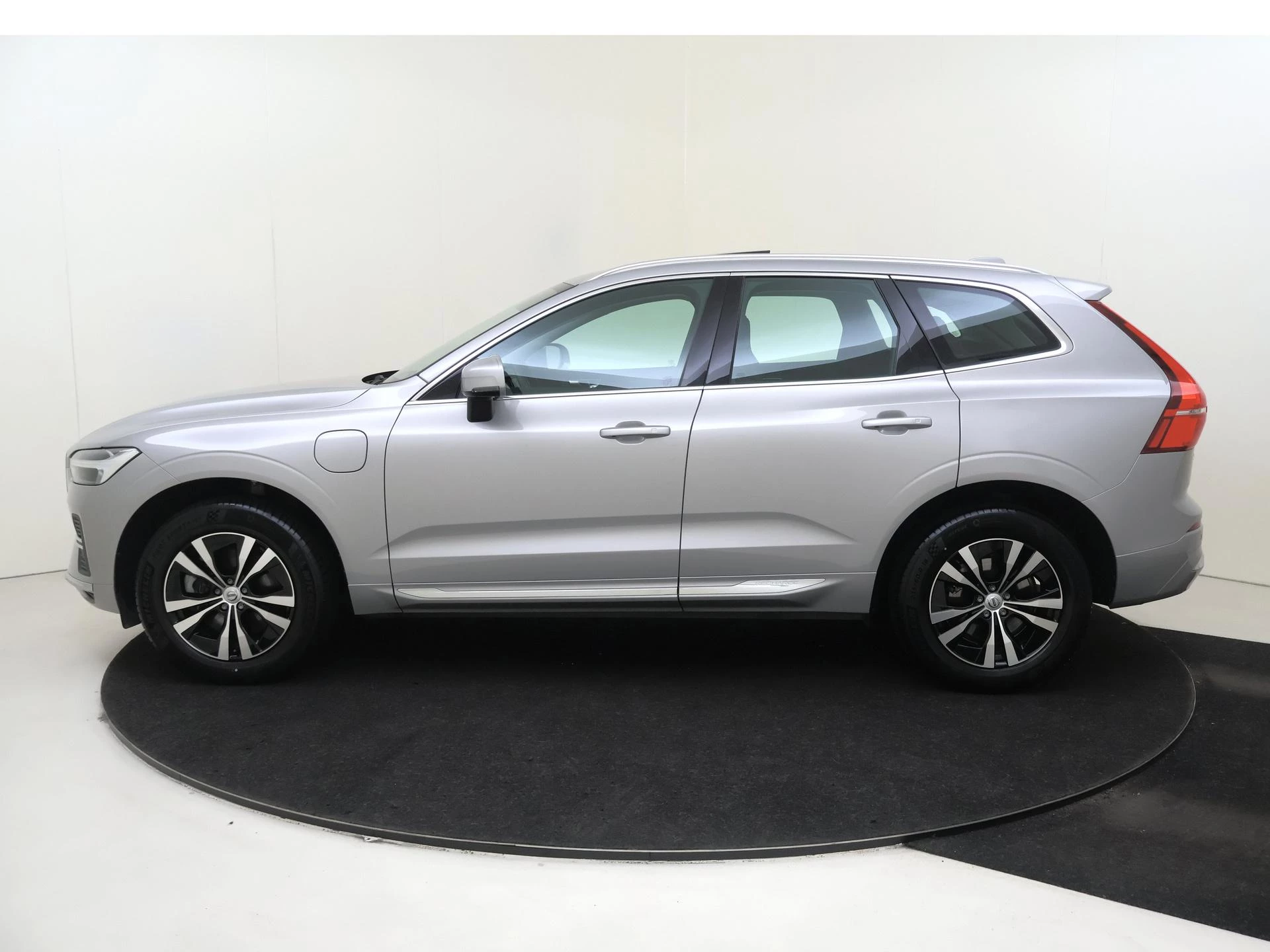 Volvo-XC60-image-7