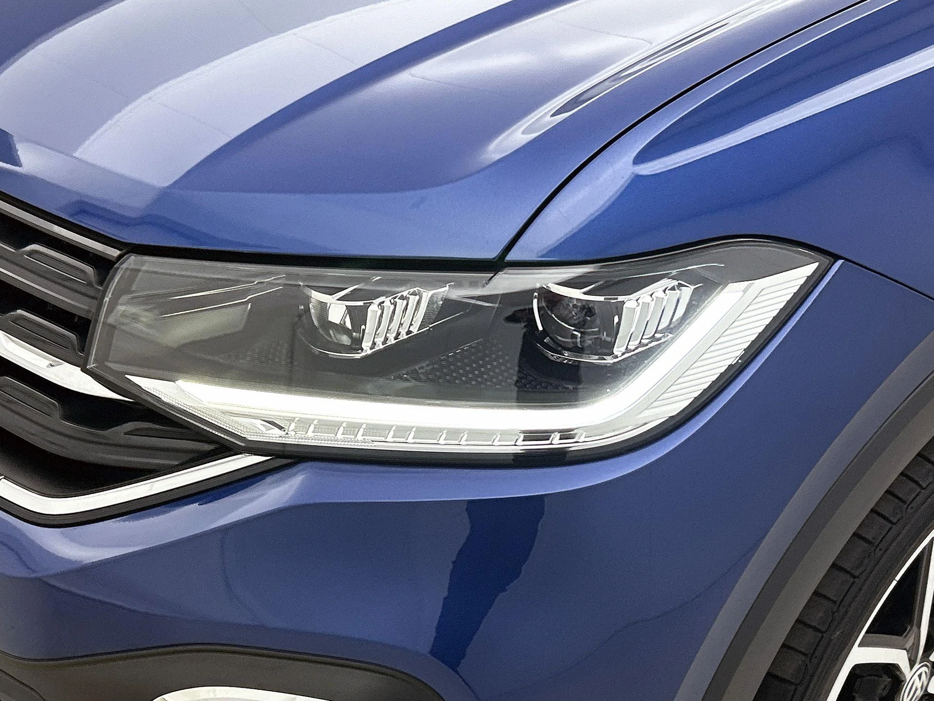 Volkswagen-T-Cross-image-21