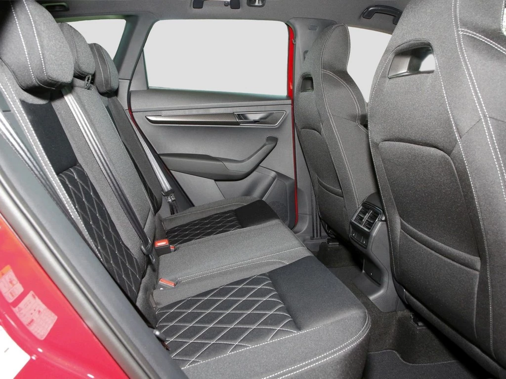 Škoda Karoq Sportline 2.0 TSI UPE 55.100 4x4 Familie