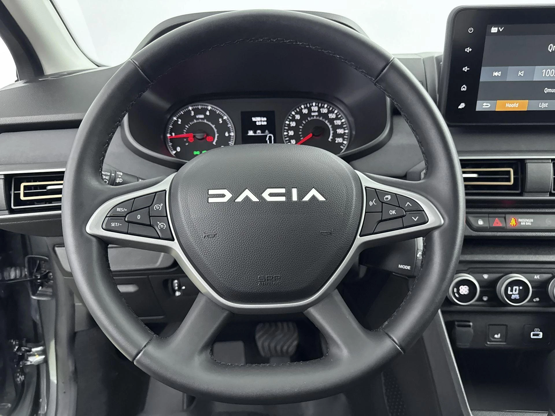 Dacia-Sandero Stepway-image-26