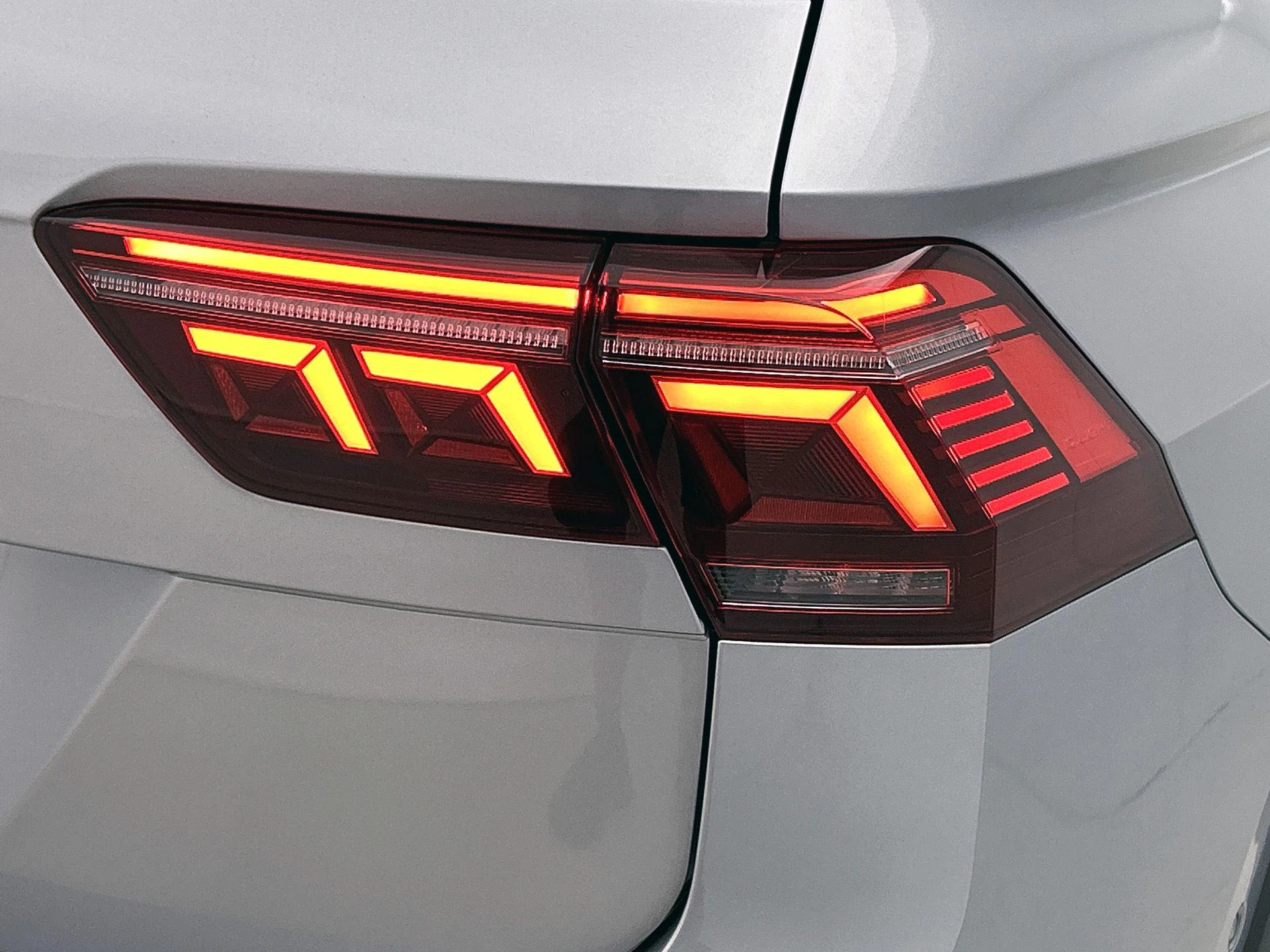 Volkswagen-Tiguan Allspace-image-30