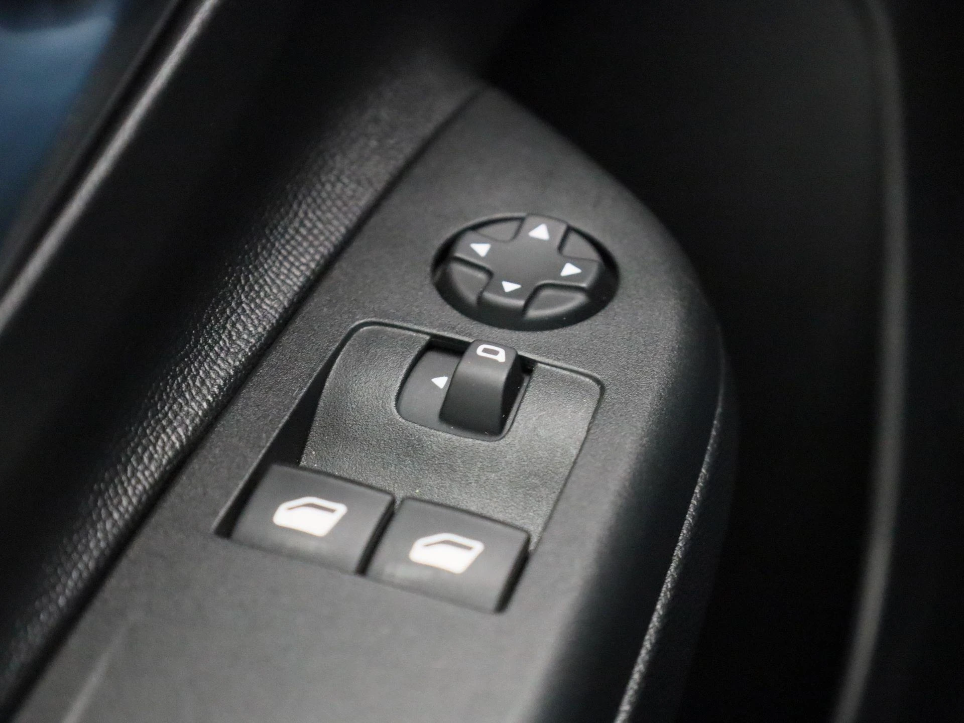 Opel-Corsa-e-image-25
