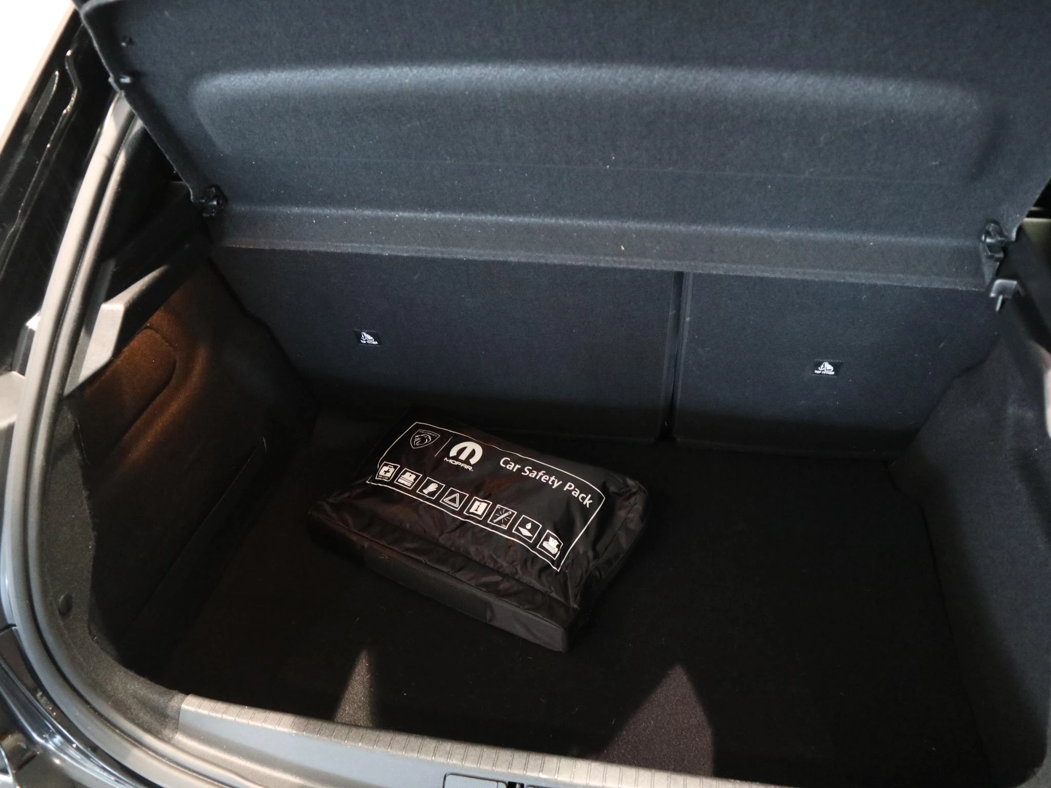 Peugeot-208-image-17