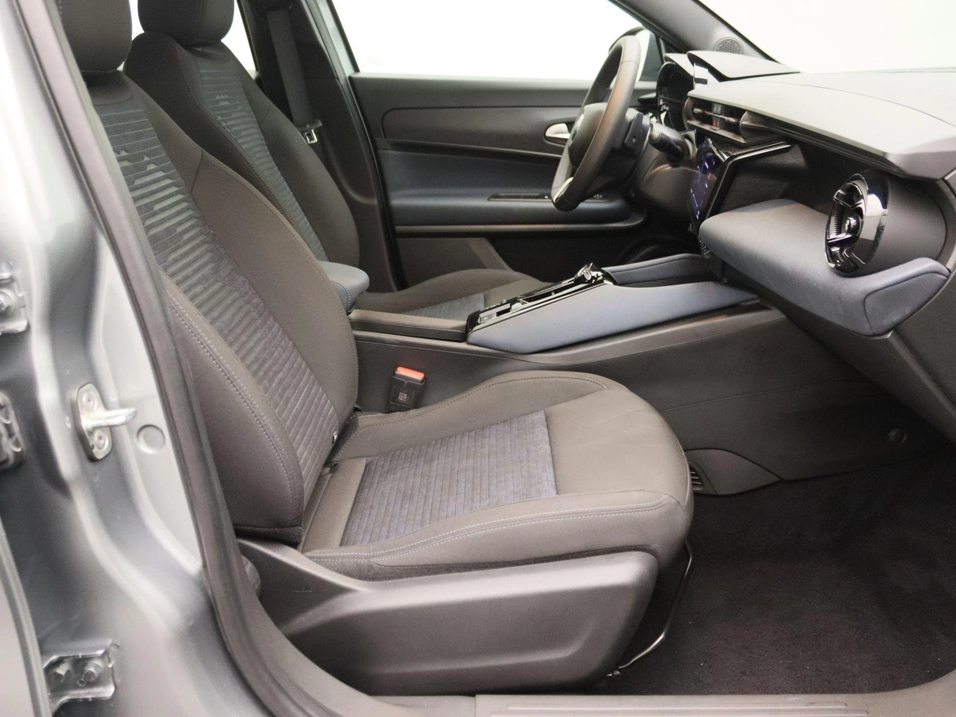 Alfa Romeo Junior 1.2 Turbo Hybrid Ibrida