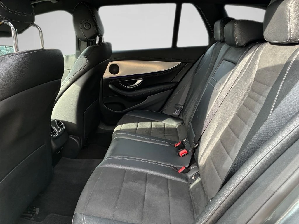 Mercedes-Benz-E-Klasse 200-image-8